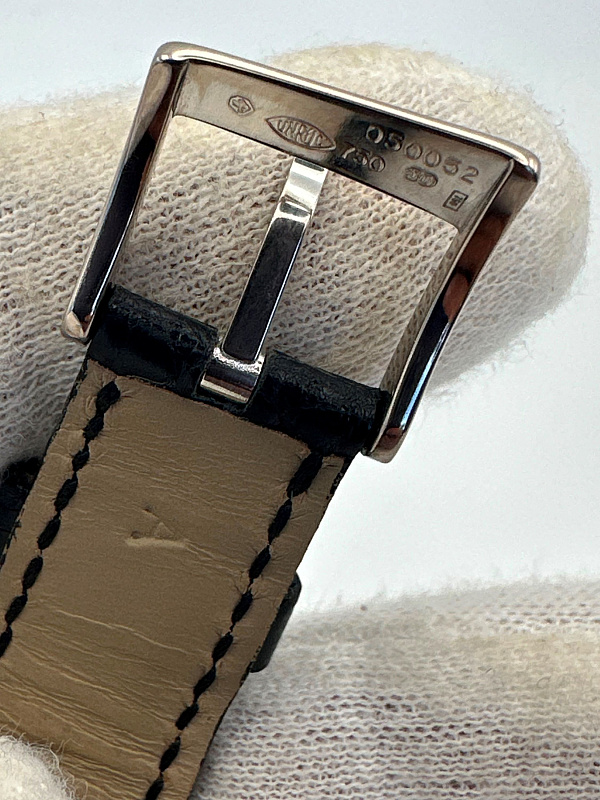 MCMLXXII (1972) Asymmetric White Gold Diamonds