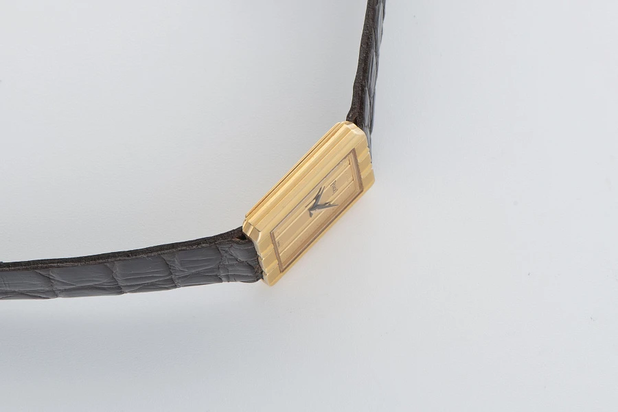 Ladies Protocole Ref. 8393 in 18k Yellow Gold