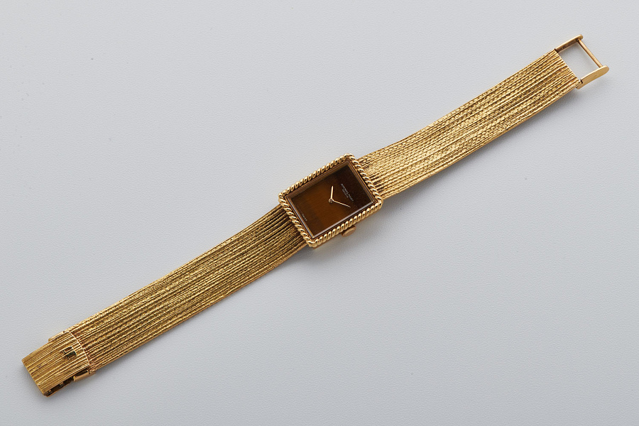 Tiger Eye Ladies Watch in 18k Yellow Gold