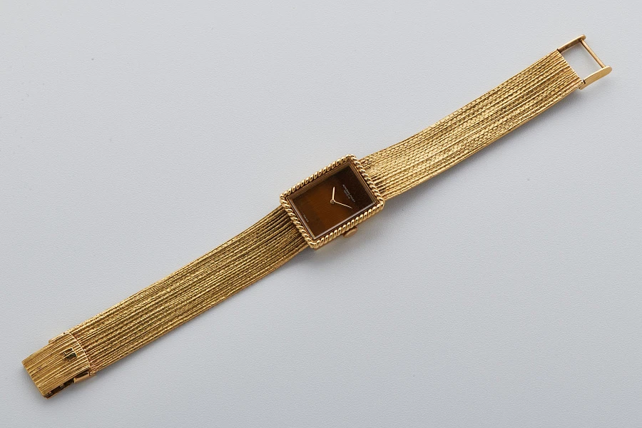 Tiger Eye Ladies Watch in 18k Yellow Gold