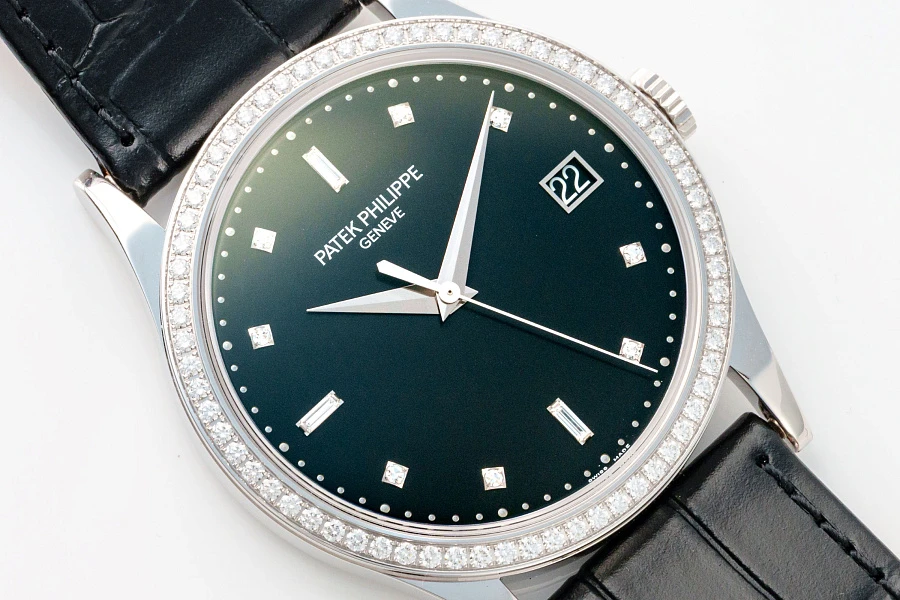 Calatrava Ref. 5297 in 18k White Gold