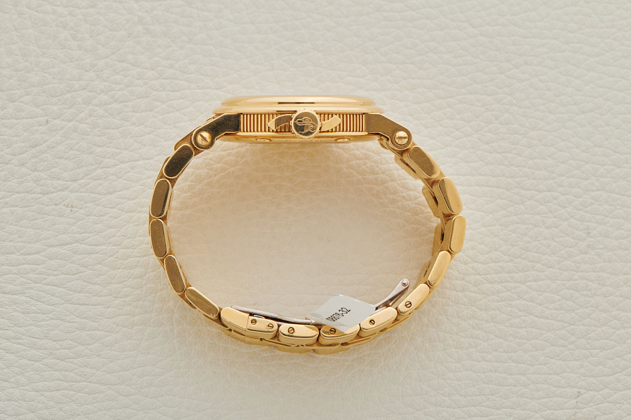 Marine 5817 in 18k Yellow Gold