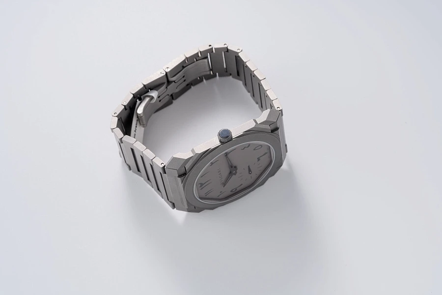 Octo Finissimo Ref. 103023 in Titanium