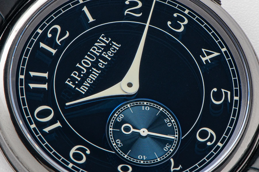 Chronometre Bleu Tantalum