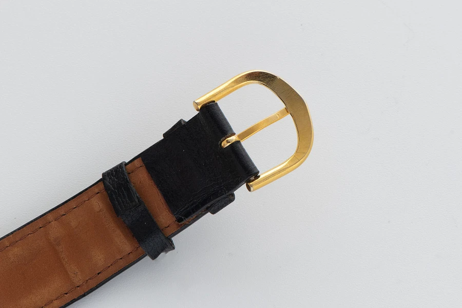 Gioccolatone Square Automatic in 18k Yellow Gold