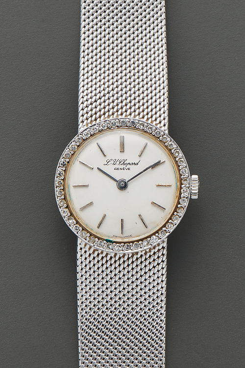 Ladies Watch in White Gold