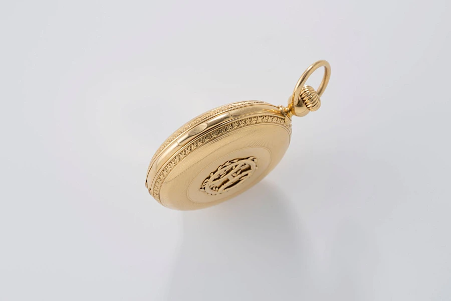 Minute Repeater with Dead-Beat Seconds and a Louis Audemars Base Caliber in 18K Yellow Gold