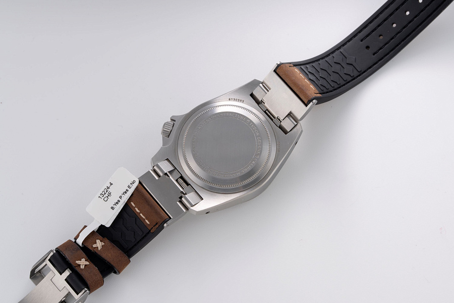 Black Bay P01 Ref. M70150 in Stainless Steel