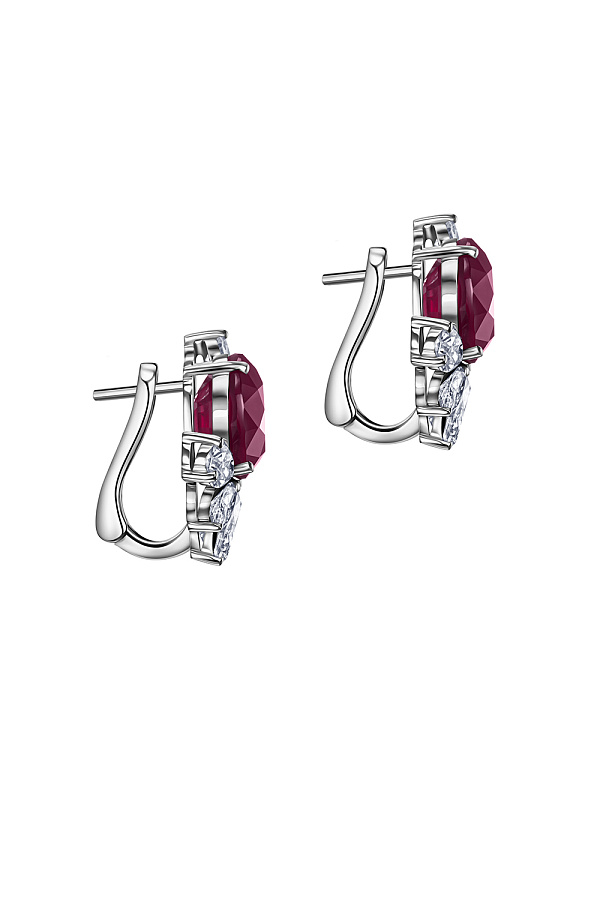 Ruby Earrings  4.58/5.55 carats