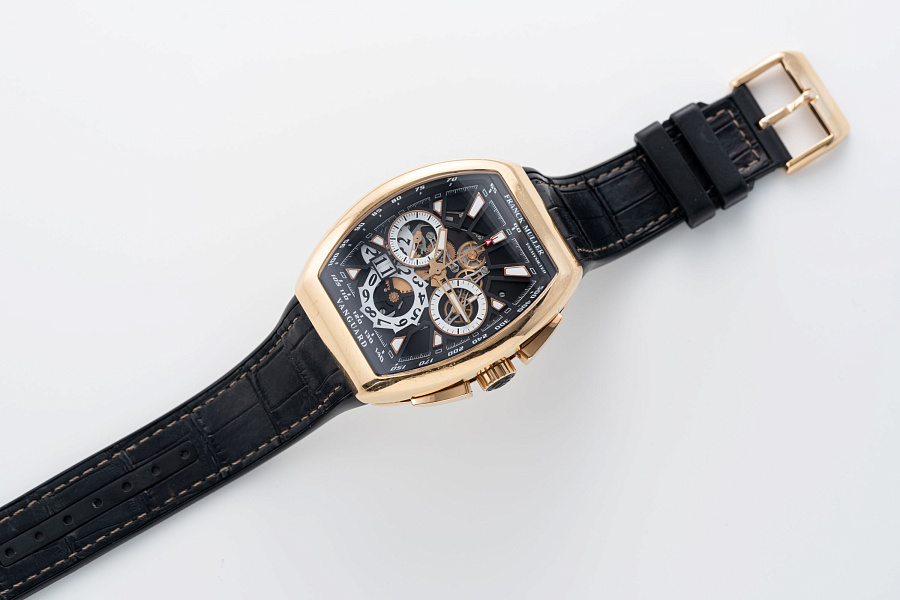 Vanguard Chronograph in 18k Rose Gold