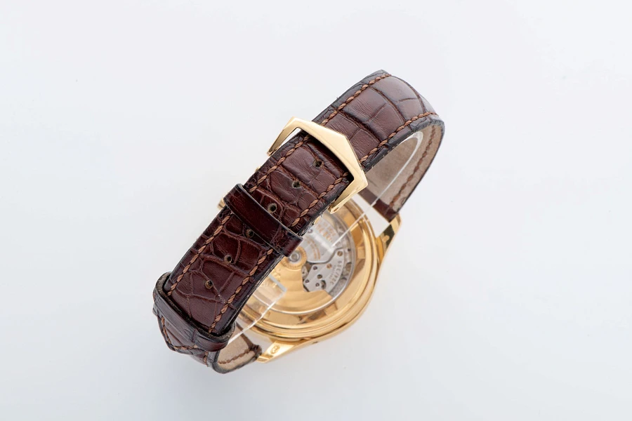 Annual Calendar Ref. 5146 in 18k Yellow Gold