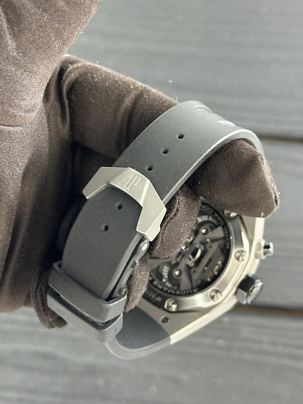 Royal Oak Concept GMT Tourbillon