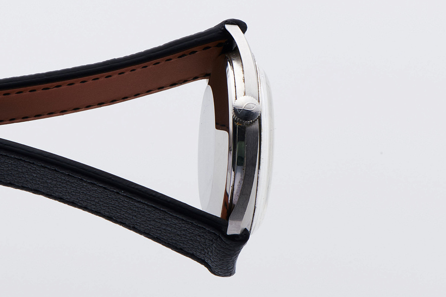 Automatic Cushion Case in Stainless Steel