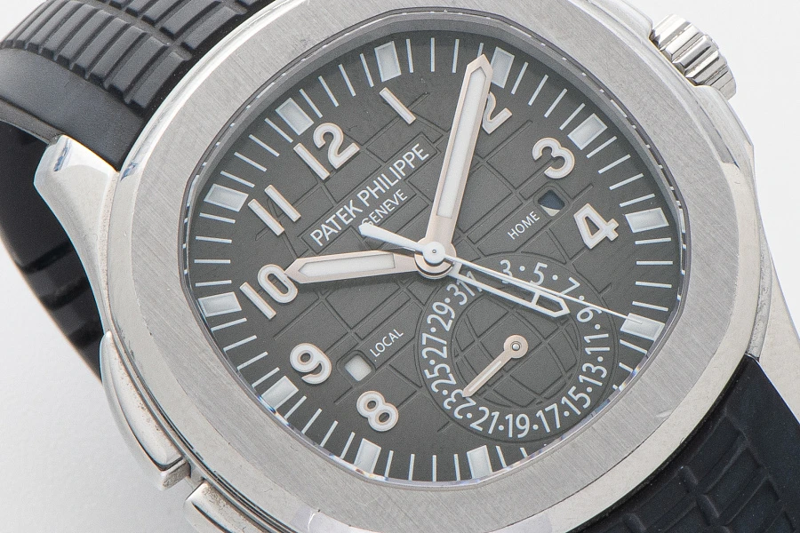 Aquanaut Travel Time Ref. 5164A-001 in Stainless Steel
