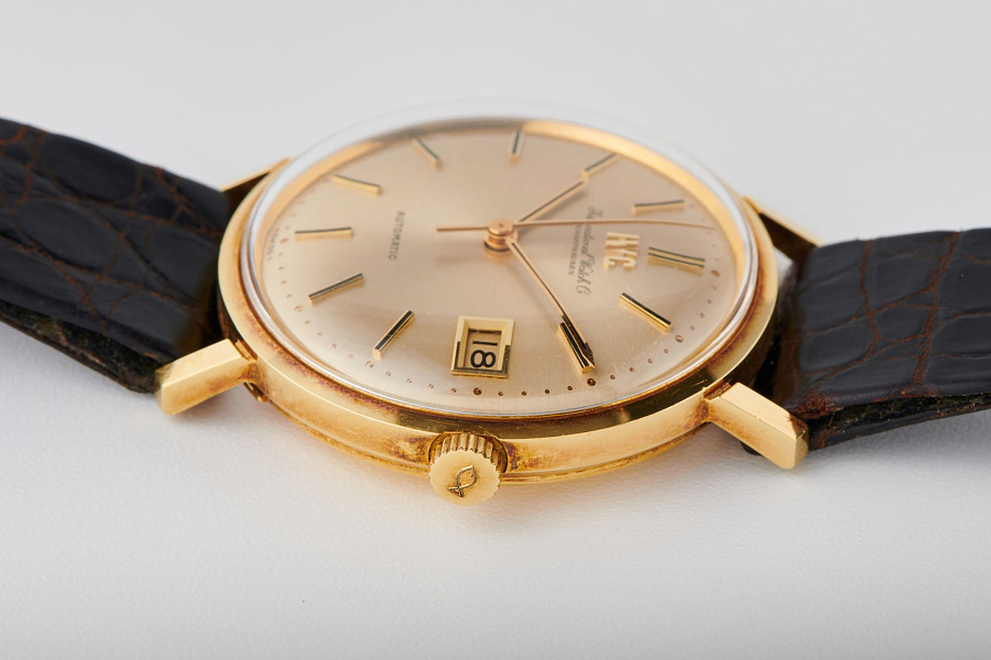 Dress Watch in 18k Yellow Gold