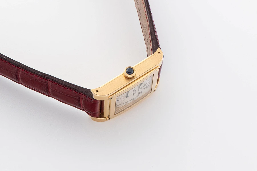 Tank A Vis Collection Privée Ref. W1534451 in 18k Yellow Gold