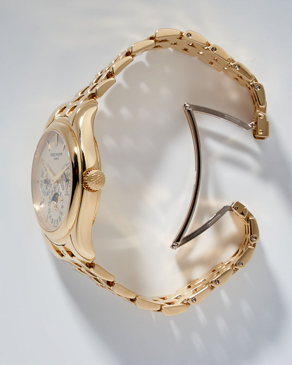 Perpetual Calendar 5136 Yellow Gold
