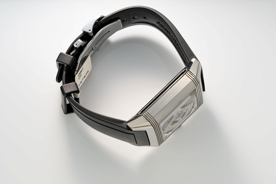 Reverso Squadra Ref. 230.8.77 in Stainless Steel