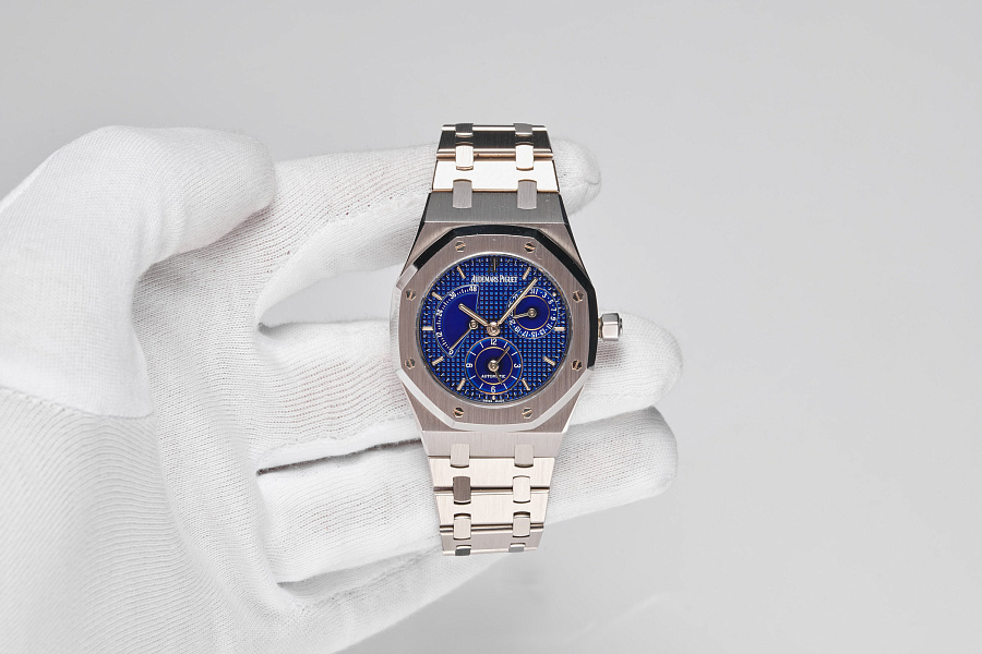 Dual Time Electric Blue