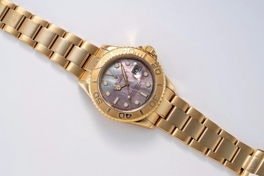 Yacht-Master Ref. 16628 in 18k Yellow Gold with Mother of Pearl Dial
