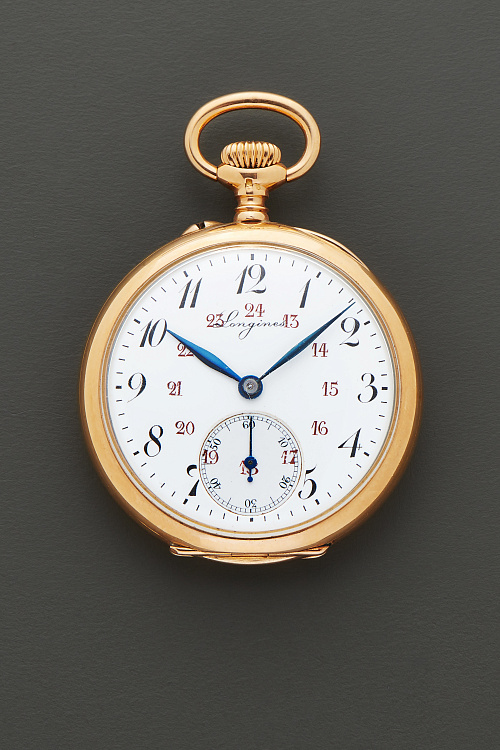 Enamel Dial Pocket Watch in 18k Yellow Gold