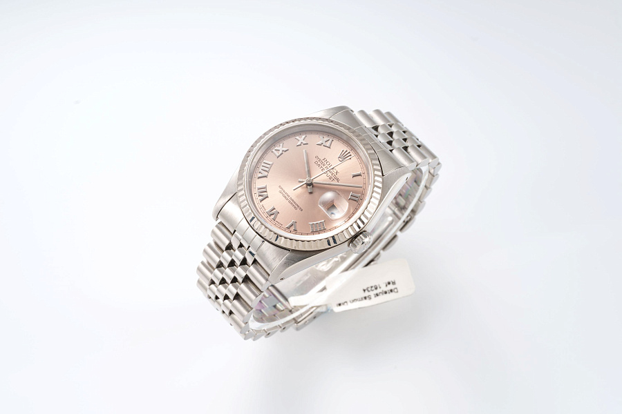 Datejust Salmon Dial Ref. 16234 in Stainless Steel