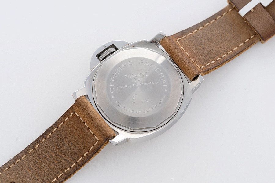 Luminor Submersible Ref. PAM00024 in Stainless Steel