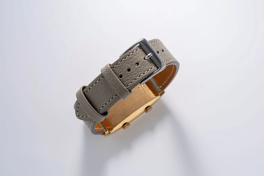 Dual Time Ref. 32002 in 18k Yellow Gold