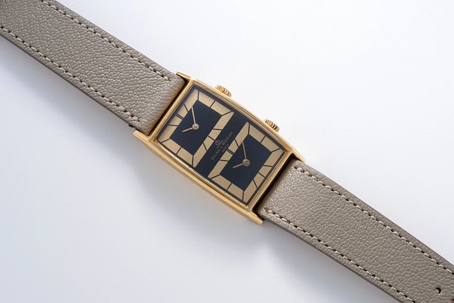 Dual Time Ref. 32002 in 18k Yellow Gold