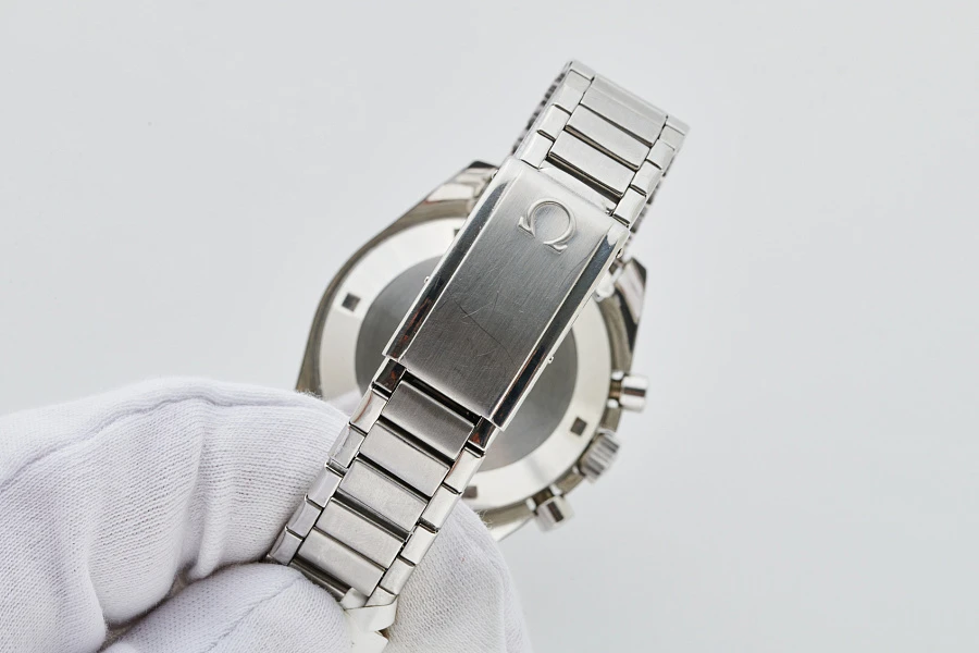 Speedmaster Red Racing Pre-Professional ‘Decimal Bezel’