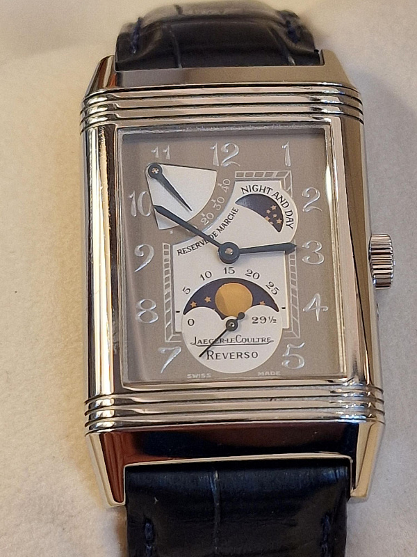 Reverso Platinum Number Two ‘Sun Moon’ Limited Edition 125