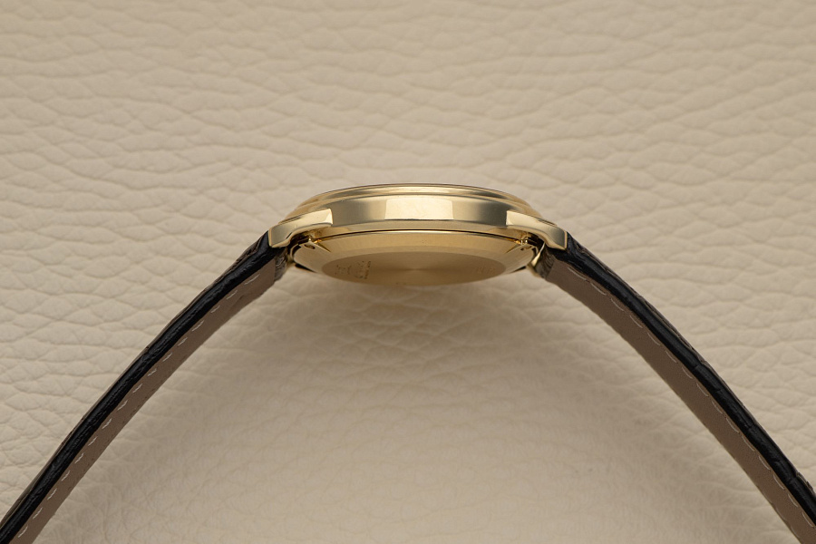 Gouverneur Complete Calendar Moonphase Automatic