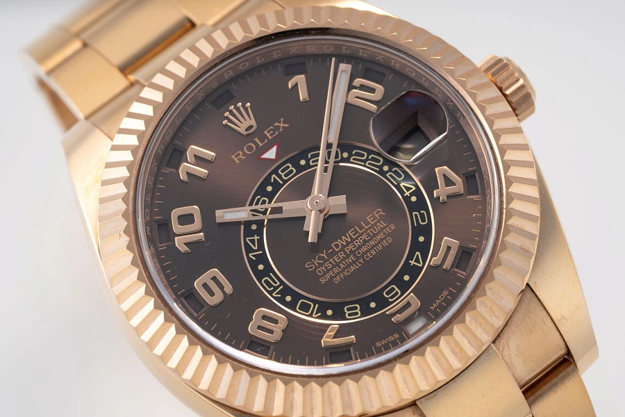 Sky-Dweller Ref. 326935 in 18k Rose Gold