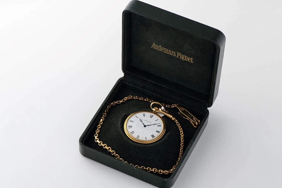 Enamel Dial Pocket Watch in 18k Yellow Gold