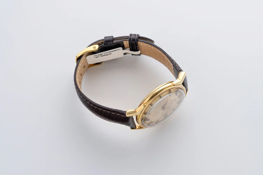 Constellation Ref. 168005-6 in 18k Yellow Gold