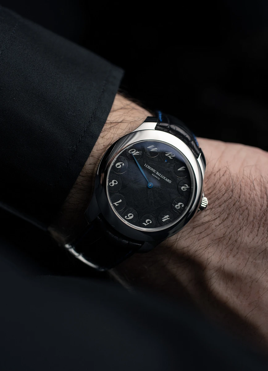 Upside Down Piece Unique