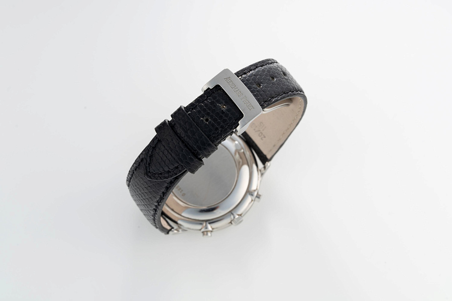 Huitième Chronograph Ref. 25644 in Stainless Steel