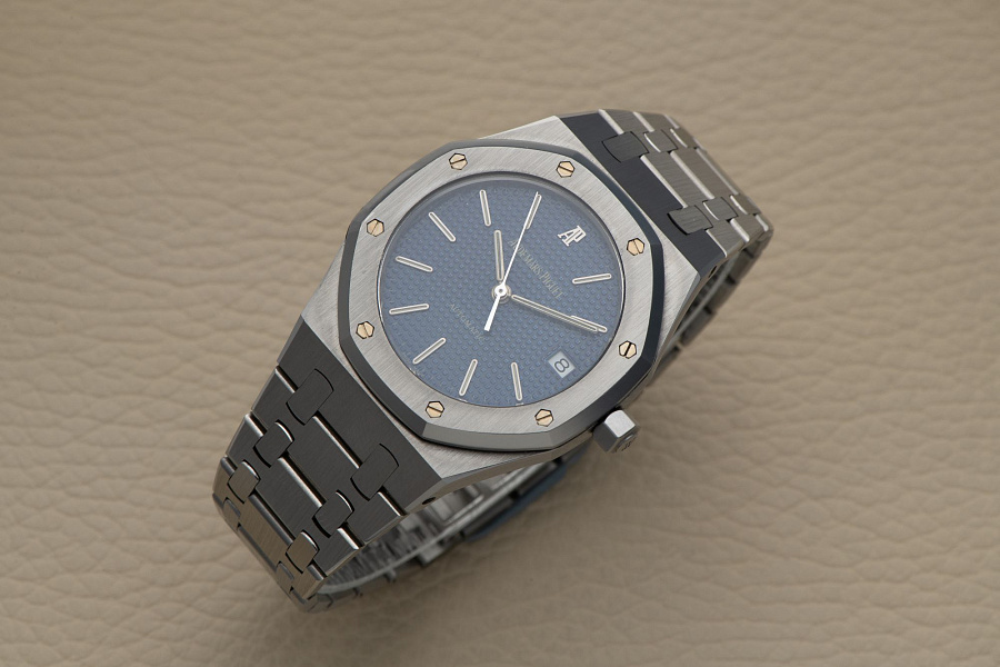 Royal Oak Automatic 14790 ‘Electric Blue Dial’