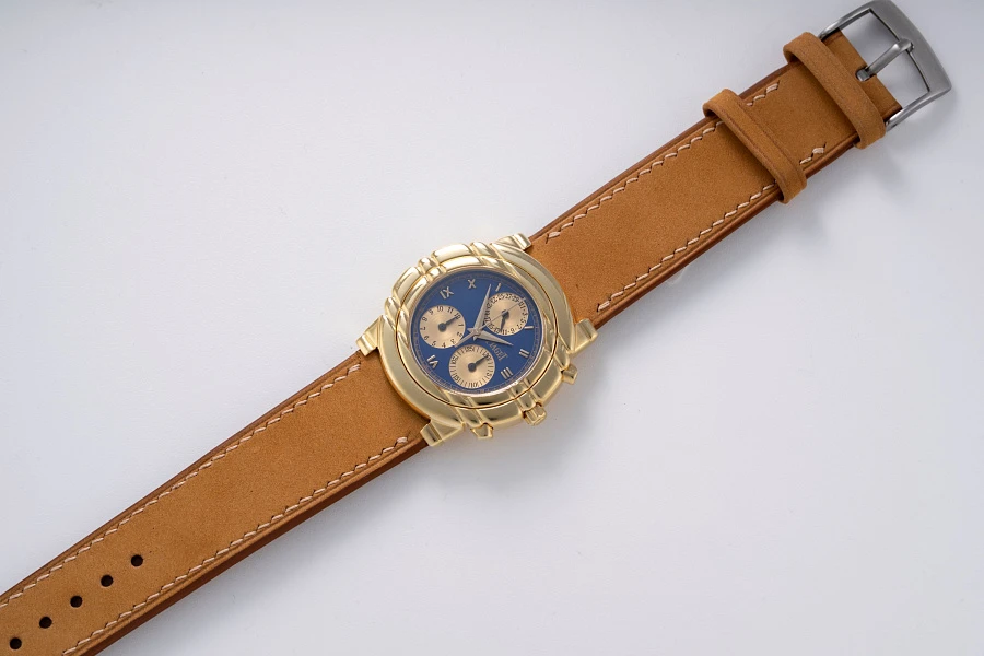 Tanagra Chronograph Date Ref. 14281 in 18k Yellow Gold
