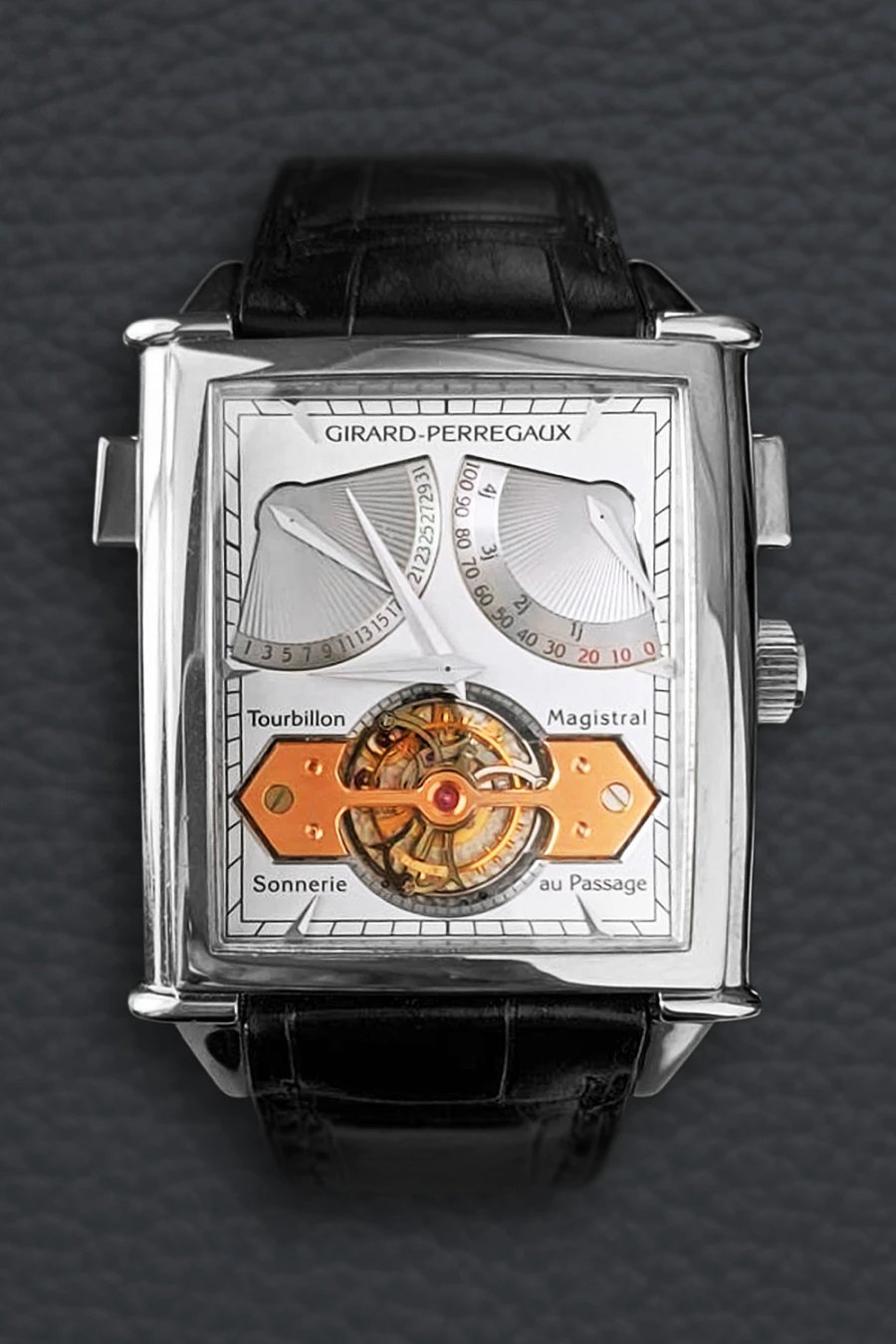 Vintage 1945 Magistral Tourbillon Platinum Sonnerie au Passage