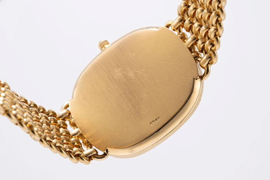 Ellipse Ref. 3738 Beyer Double-Signed in 18k Yellow Gold