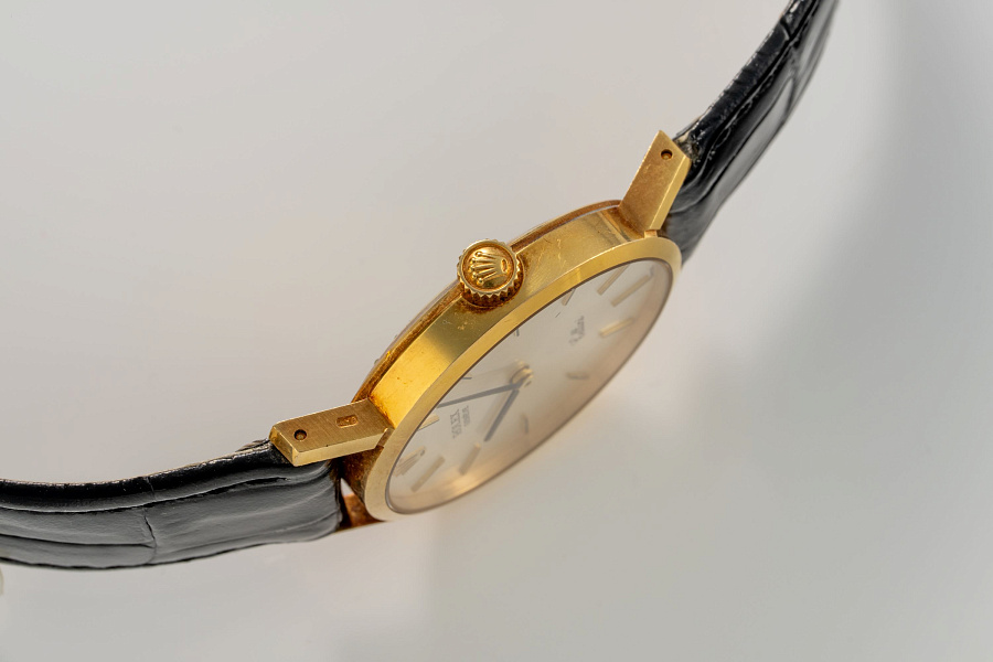 Ladies Cellini Ref. 4109 in 18k Yellow Gold