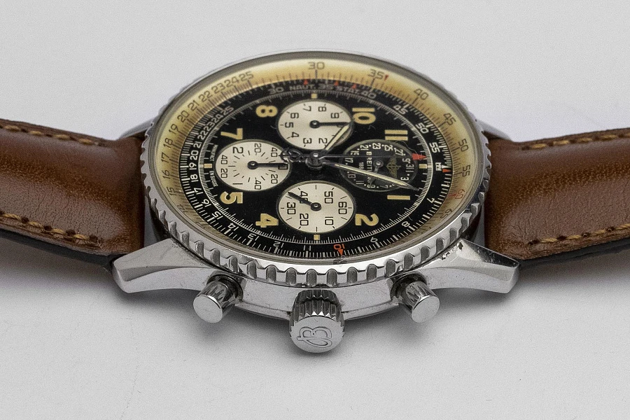 Breitling Navitimer