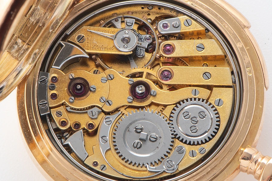 Minute Repeater in 18k Rose Gold