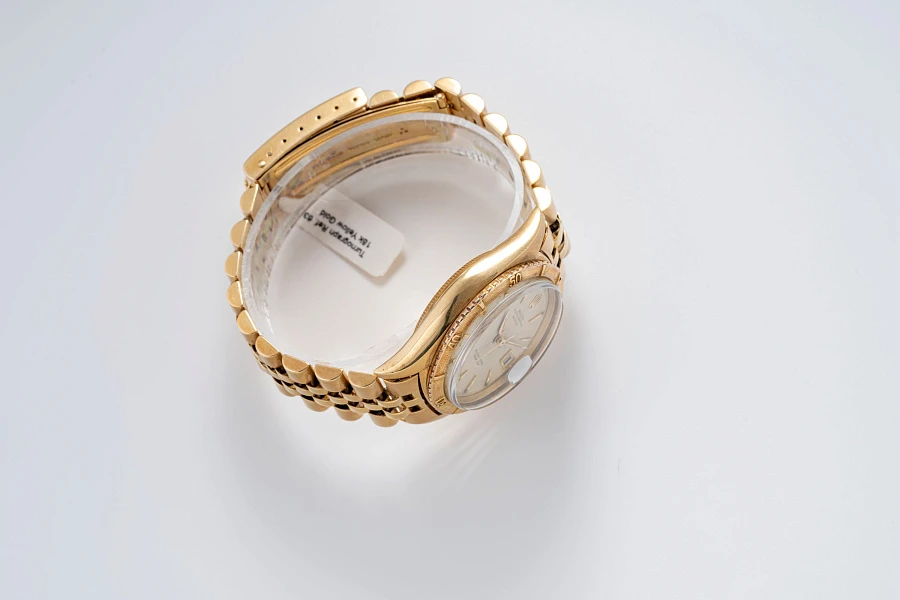Turnograph Ref. 6309 in 18k Yellow Gold