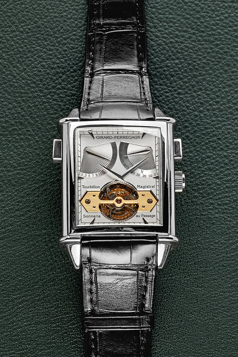 Vintage 1945 XXL Tourbillon Magistral