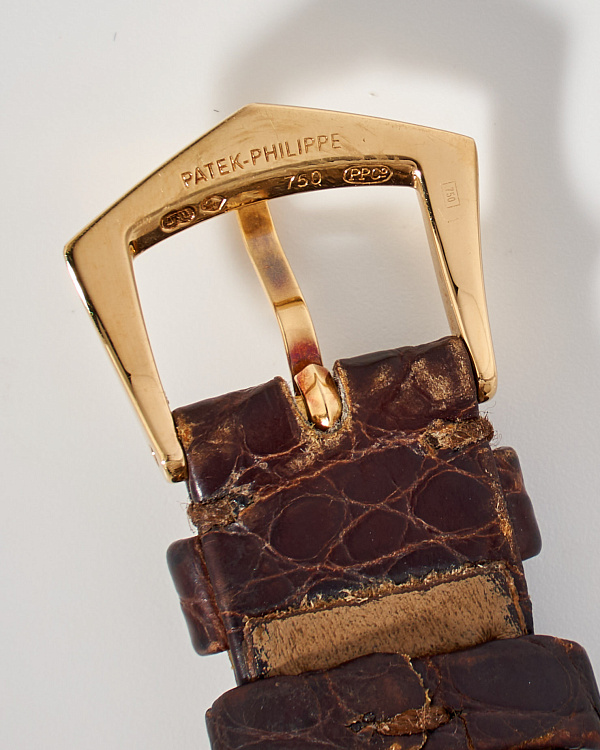 Annual Calendar 5035 Yellow Gold