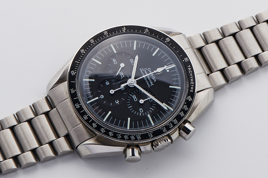 Speedmaster Professional Ref. 105012-65 with Cal. 321