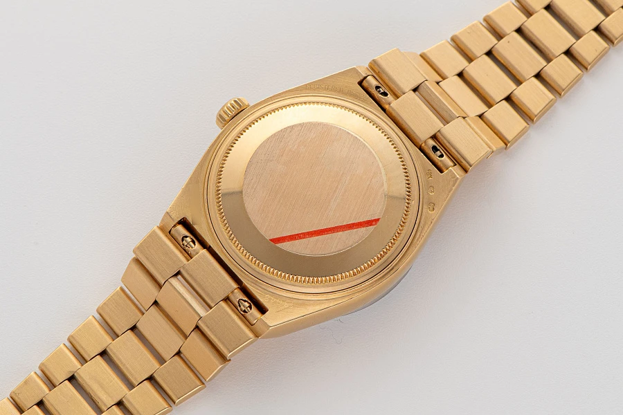 Rolex Day-Date Oysterquartz 'Sapphire & Diamond Lemon String Dial' Ref. 19048 in 18k Yellow Gold