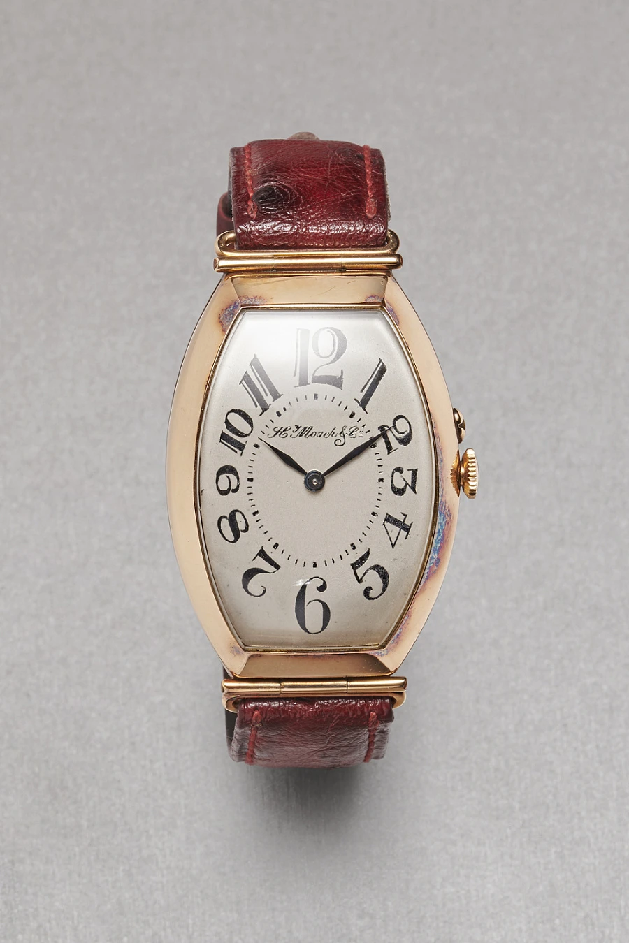 H. Moser & Cie Tonneau